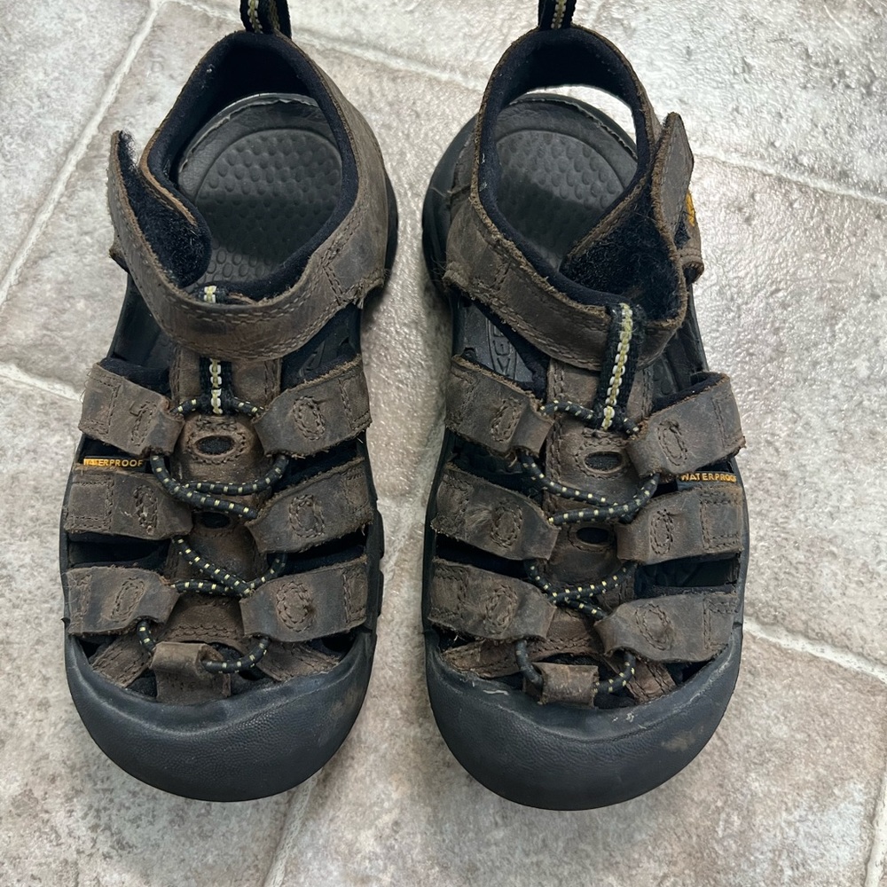 Keen Brown Outdoor Sandals with Wide Toe Protection